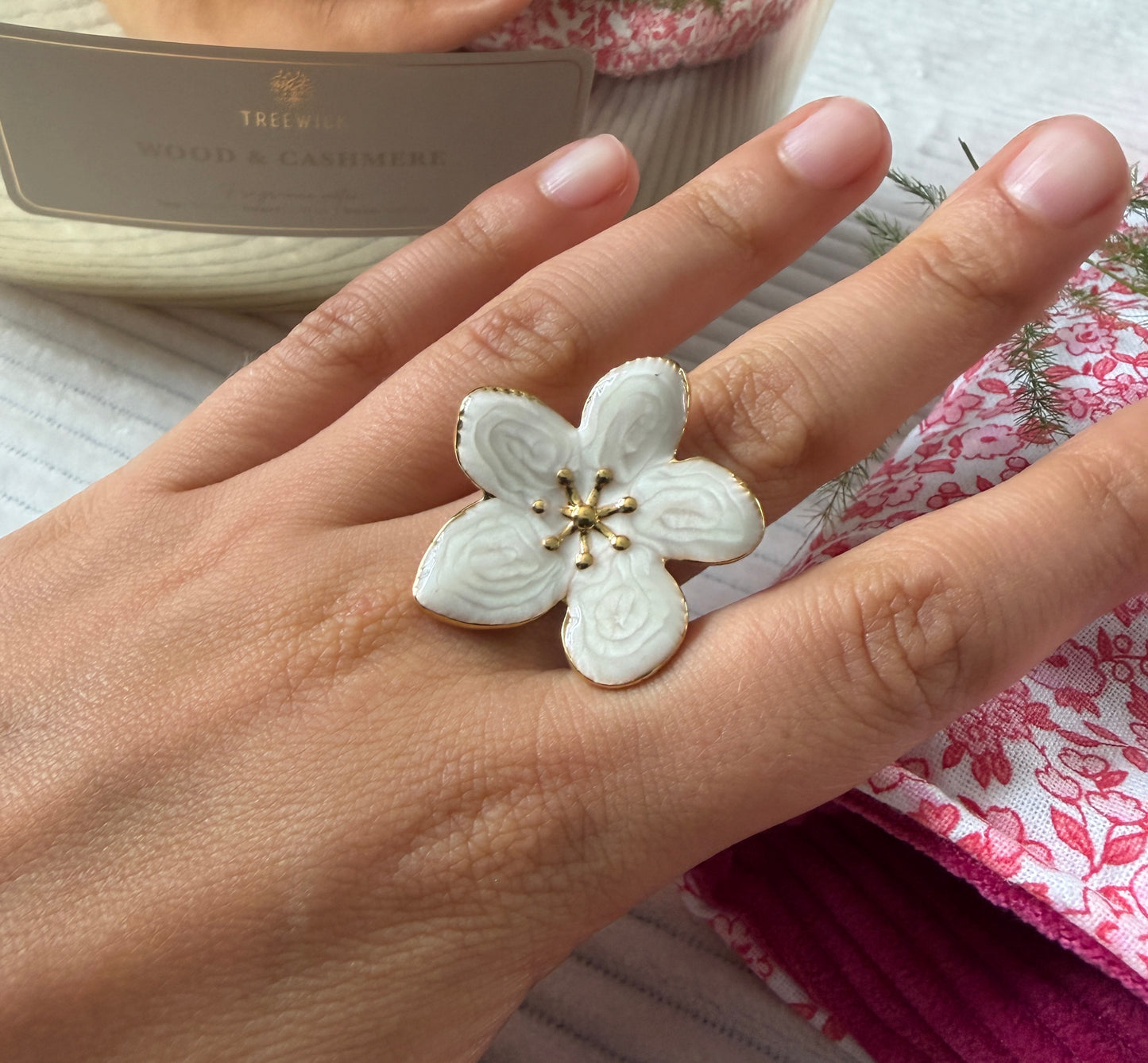 Bague Fleur Blanche en Acier Inoxydable